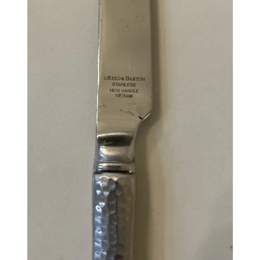 REED & BARTON Stainless‎ Steel Antique Hammered Dinner Knife Teardrop Handle